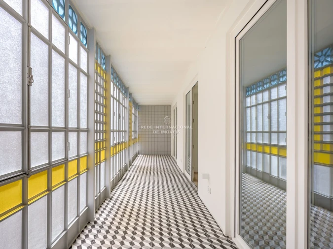 Apartamento T2 para Venda em Santo António Foto 26