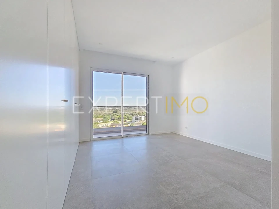 Moradia T3 para Venda em Portimão Foto 17