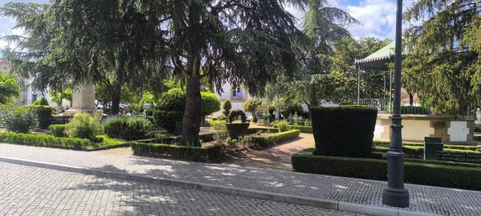 Prédio para Venda em Almeida Foto 30
