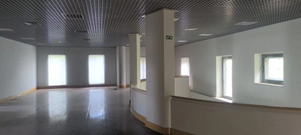 Prédio para Venda em Almeida