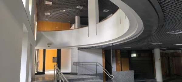 Prédio para Venda em Almeida