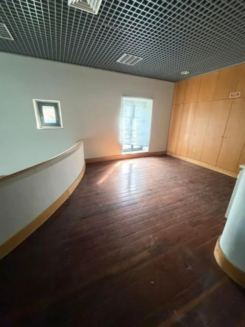 Prédio para Venda em Almeida