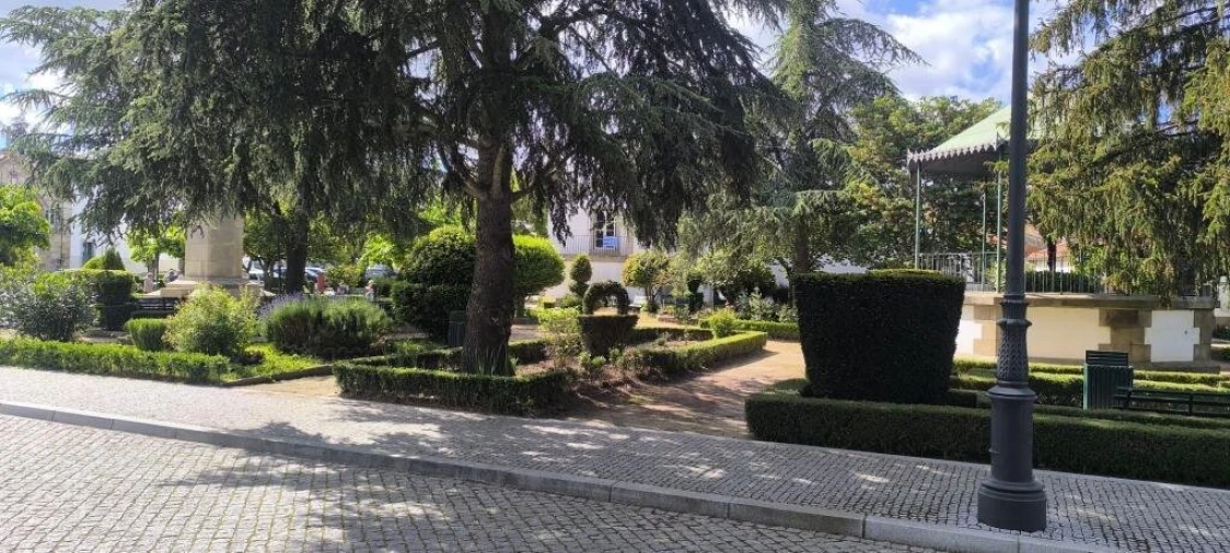 Prédio para Venda em Almeida Foto 30