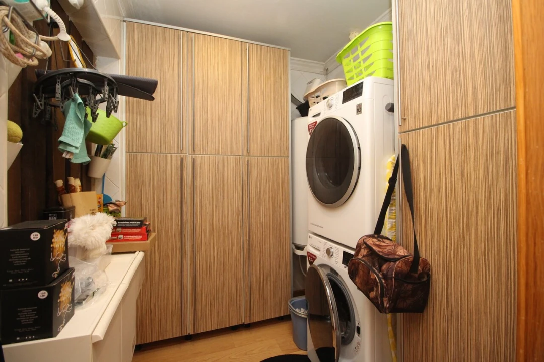 Moradia T4 para Venda em Guia Foto 43