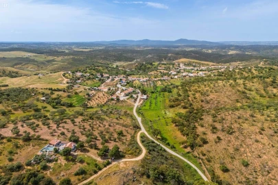 Moradia T3 para Venda em Terena (São Pedro)