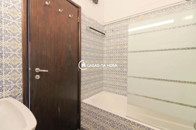 Apartamento T2 para Arrendamento em Aldoar, Foz do Douro e Nevogilde Foto 15