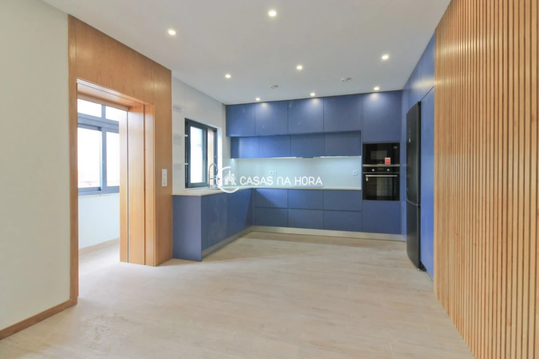 Apartamento T2 para Arrendamento em Cedofeita, Santo Ildefonso, Sé, Miragaia, São Nicolau e Vitória Foto 18