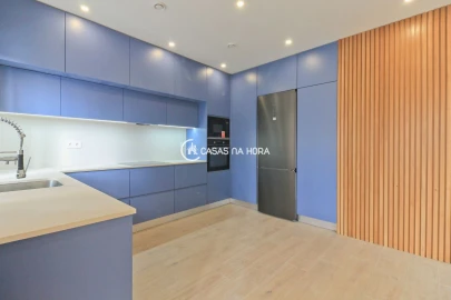 Apartamento T2 para Arrendamento em Cedofeita, Santo Ildefonso, Sé, Miragaia, São Nicolau e Vitória