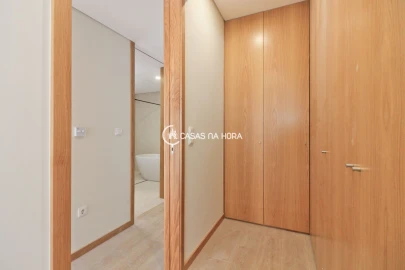 Apartamento T2 para Arrendamento em Cedofeita, Santo Ildefonso, Sé, Miragaia, São Nicolau e Vitória