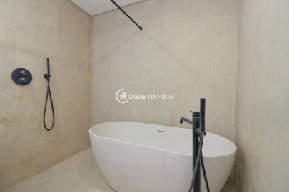 Apartamento T2 para Arrendamento em Cedofeita, Santo Ildefonso, Sé, Miragaia, São Nicolau e Vitória