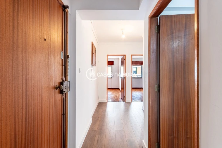 Apartamento T2 para Venda em Oeiras e São Julião da Barra, Paço de Arcos e Caxias Foto 7