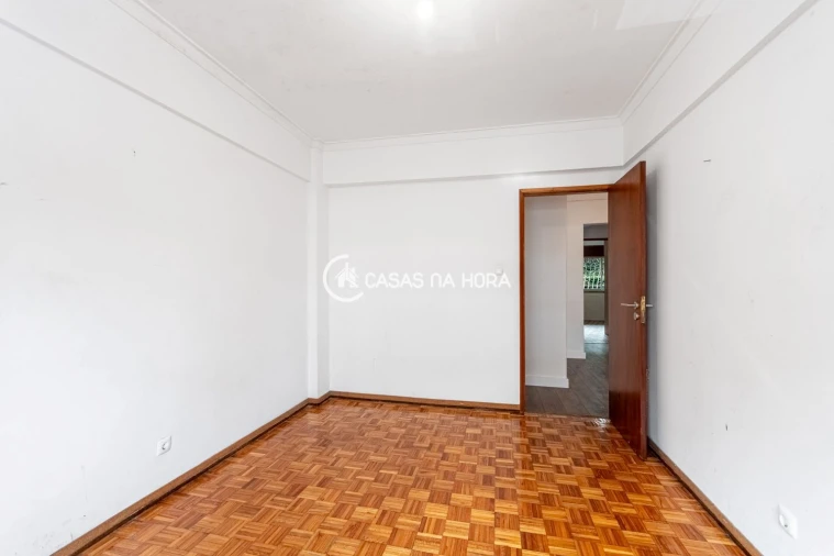 Apartamento T2 para Venda em Oeiras e São Julião da Barra, Paço de Arcos e Caxias Foto 15