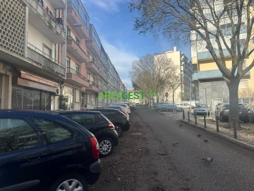 Loja para Venda em Benfica