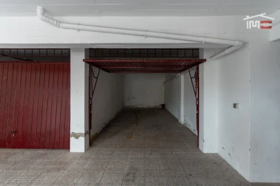 Negócio para Arrendamento em Nossa Senhora da Piedade