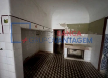 Moradia T5 para Venda em Redondo