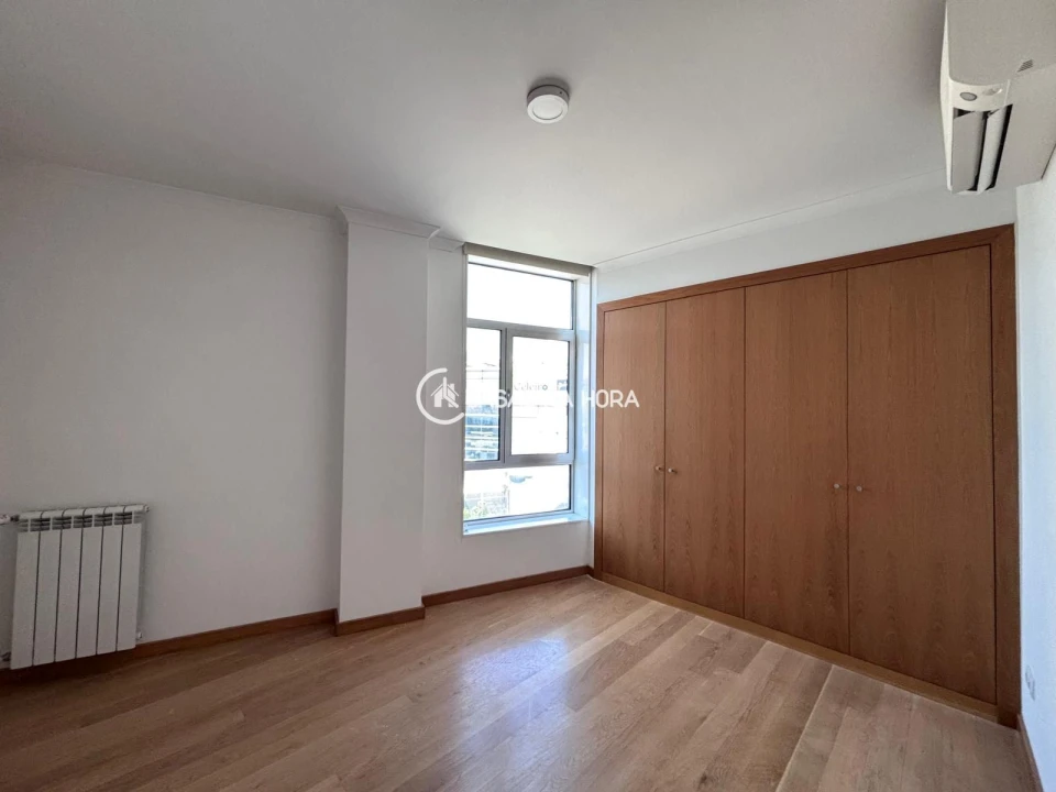 Apartamento T2 para Arrendamento em Viseu Foto 8