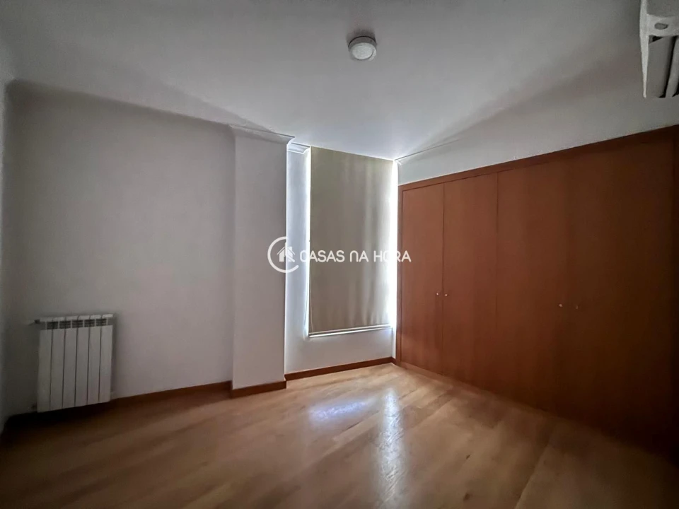 Apartamento T2 para Arrendamento em Viseu Foto 10