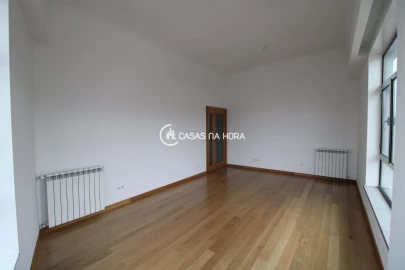 Apartamento T2 para Arrendamento em Viseu
