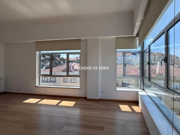 Apartamento T2 para Arrendamento em Viseu