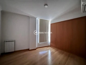 Apartamento T2 para Arrendamento em Viseu