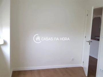 Apartamento T2 para Arrendamento em Beato