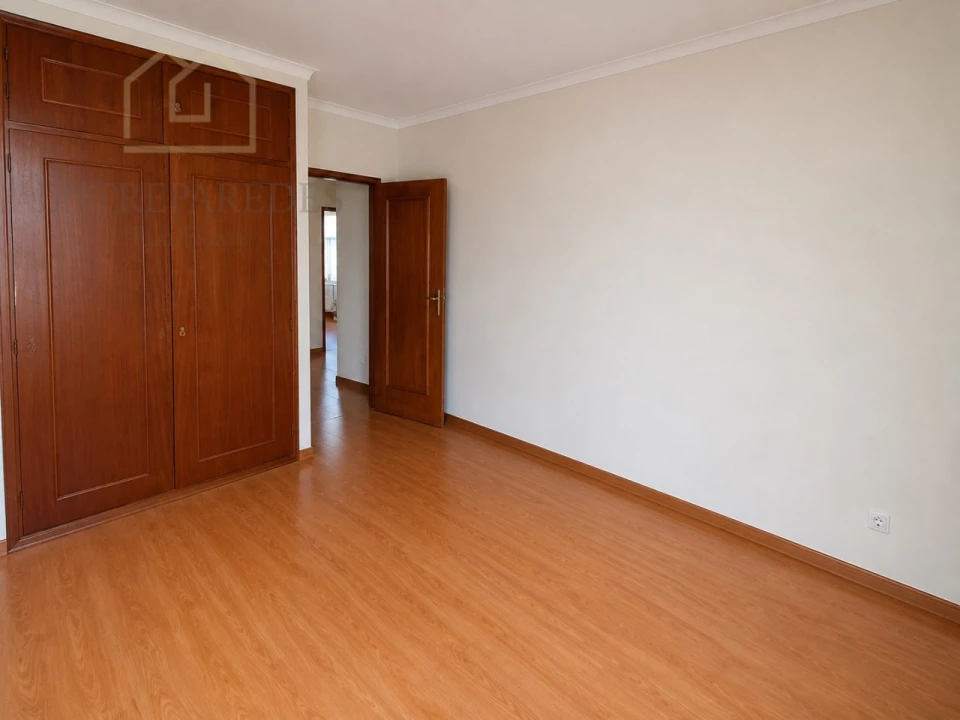 Apartamento T4 para Venda em Vila do Conde Foto 11