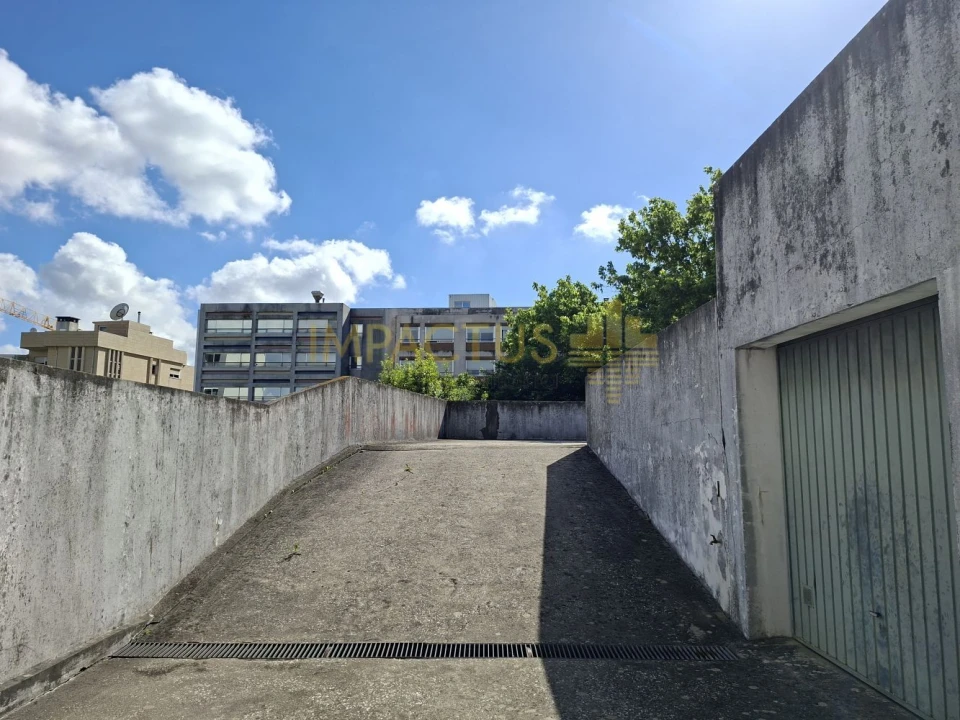 Apartamento T2 para Venda em Cidade da Maia Foto 20