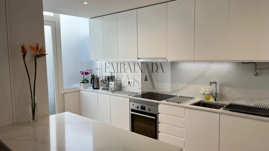 Apartamento T2 para Venda em Alvalade Foto 7