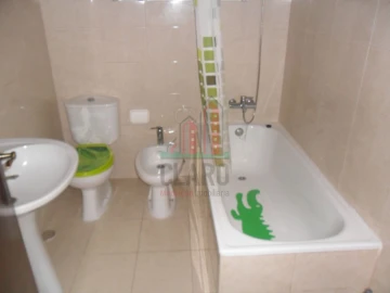 Apartamento T2 para Venda em Sé Nova, Santa Cruz, Almedina e São Bartolomeu