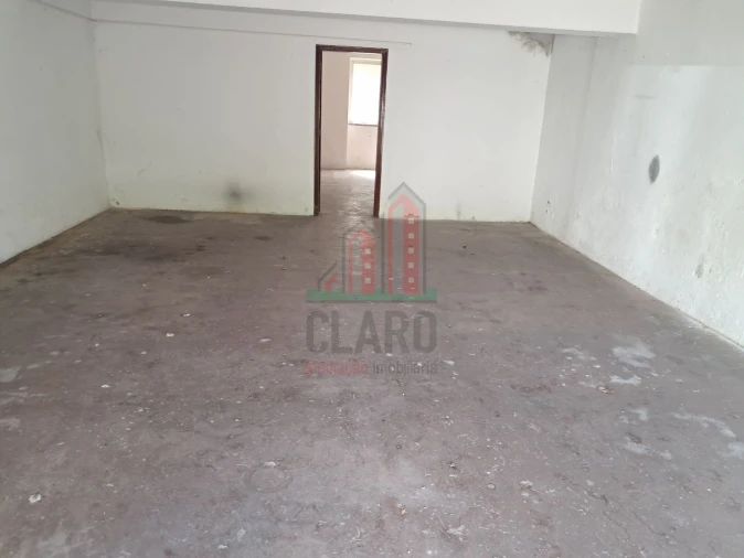 Apartamento T2 para Venda em Sé Nova, Santa Cruz, Almedina e São Bartolomeu Foto 18