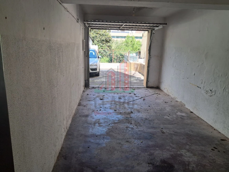 Apartamento T2 para Venda em Sé Nova, Santa Cruz, Almedina e São Bartolomeu Foto 15