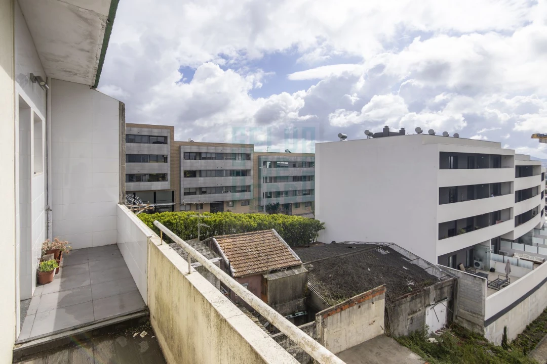 Apartamento T2 para Venda em Rio Tinto Foto 9