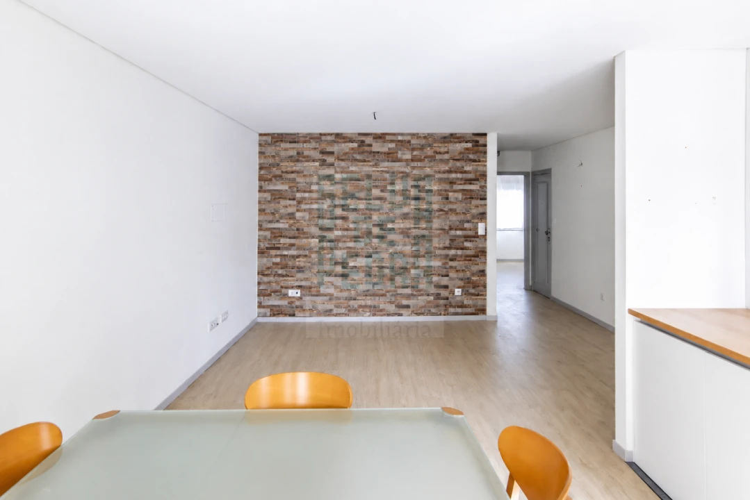 Apartamento T2 para Venda em Rio Tinto Foto 7