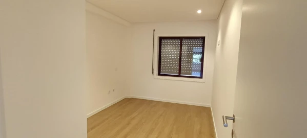 Apartamento T2 para Venda em Glória e Vera Cruz