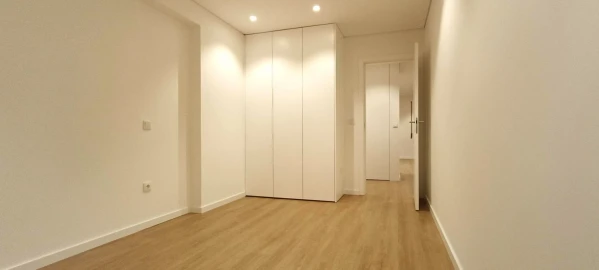 Apartamento T2 para Venda em Glória e Vera Cruz