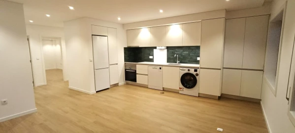 Apartamento T2 para Venda em Glória e Vera Cruz