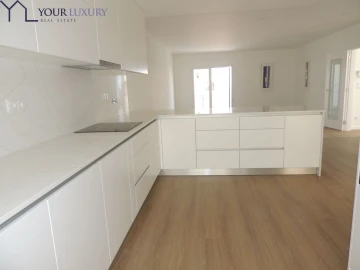 Moradia T3 para Venda em Mina de Água
