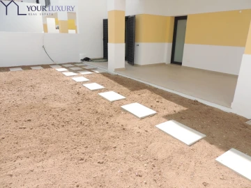 Moradia T3 para Venda em Mina de Água