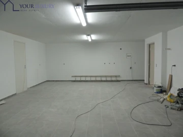 Moradia T4 para Venda em Pontinha e Famões