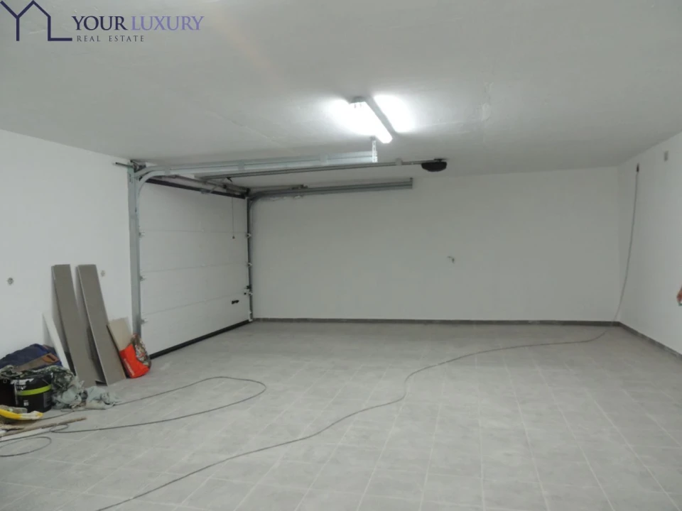 Moradia T4 para Venda em Pontinha e Famões Foto 31