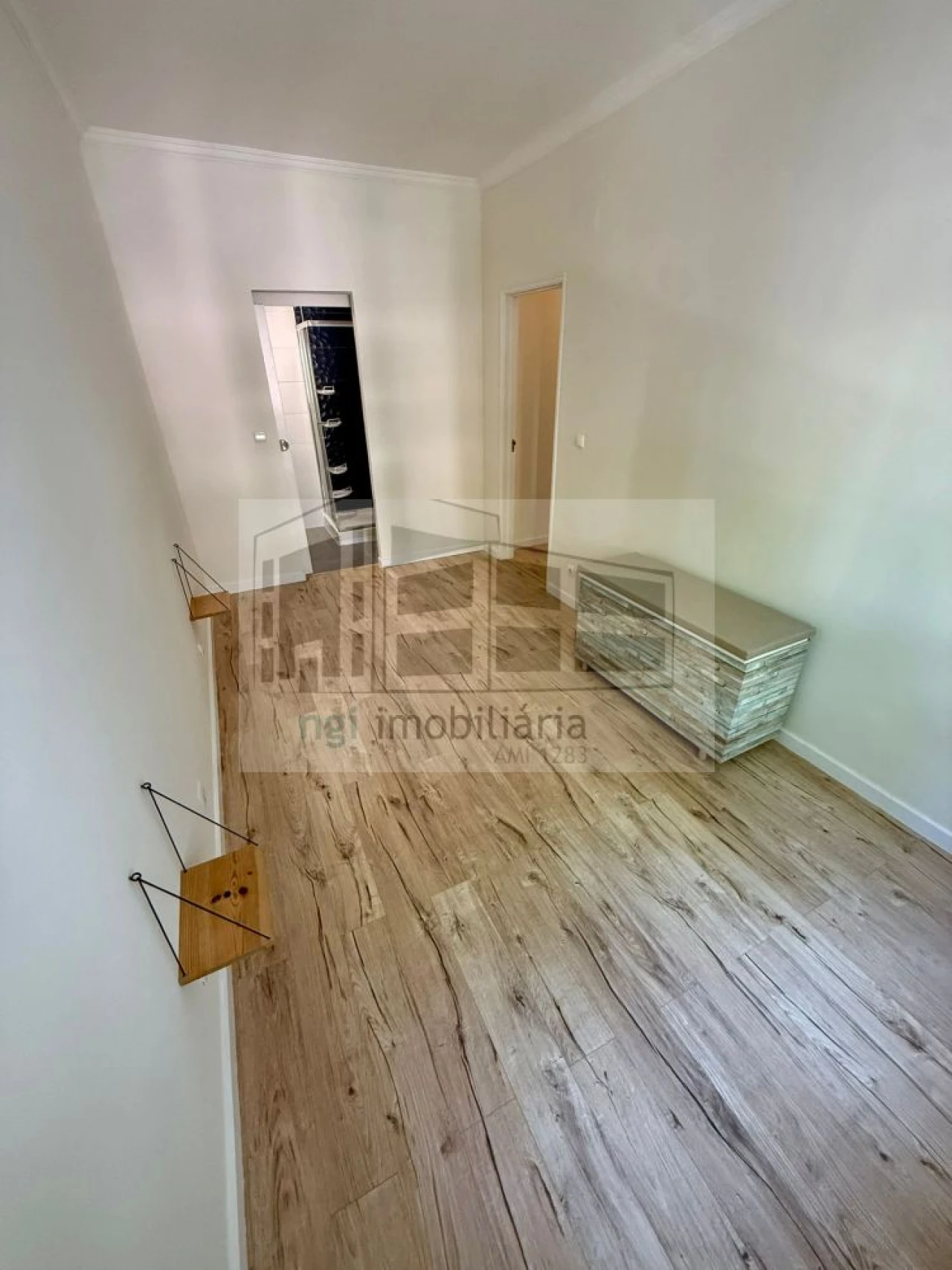 Apartamento T2 para Arrendamento em Benfica Foto 18