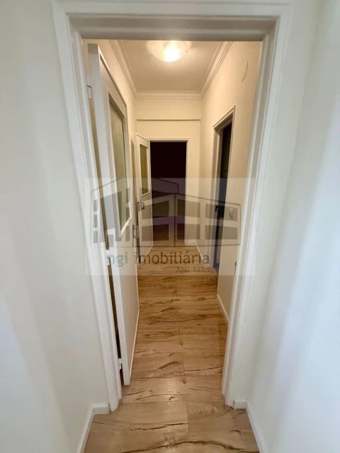 Apartamento T2 para Arrendamento em Benfica