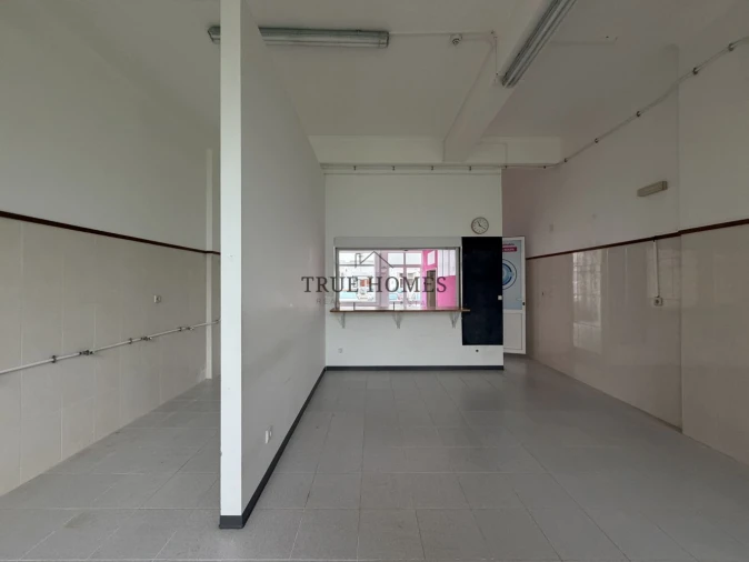Loja para Venda em Corroios Foto 10