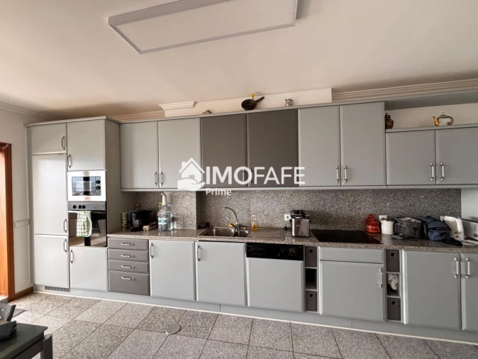 Apartamento T3 para Venda em Cabeceiras de Basto Foto 2