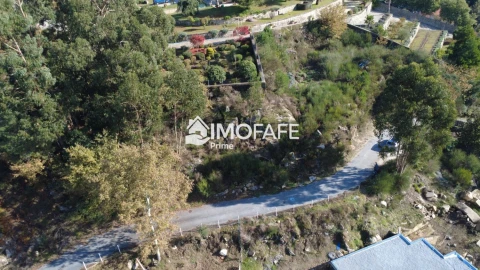 Terreno para Venda em Arco de Baúlhe e Vila Nune