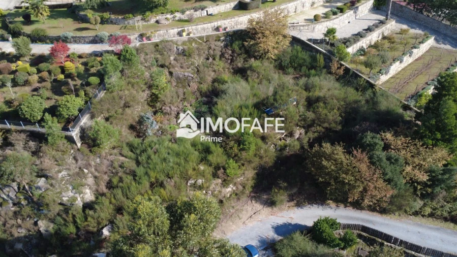 Terreno para Venda em Arco de Baúlhe e Vila Nune Foto 15