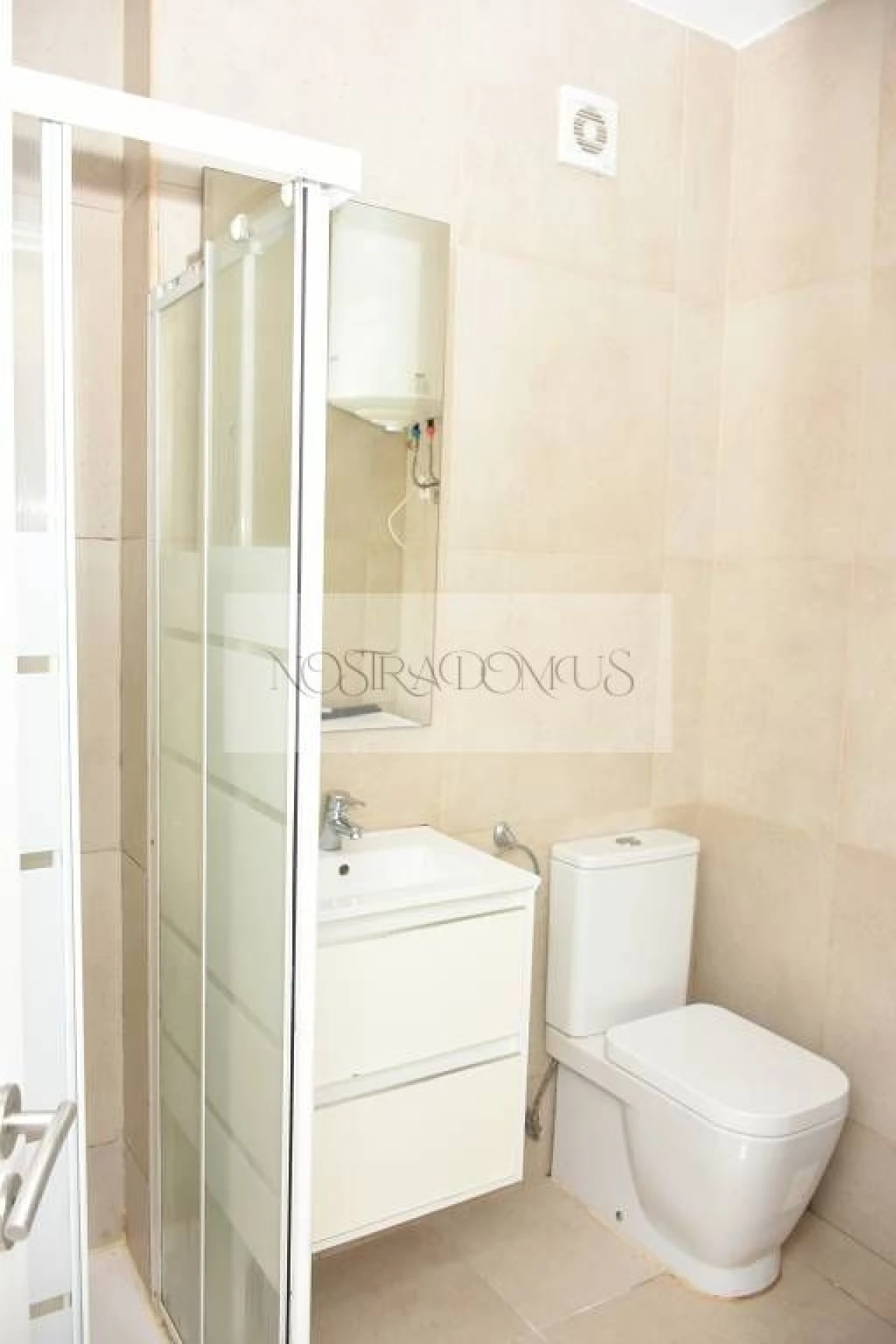 Apartamento T1 para Venda em Cedofeita, Santo Ildefonso, Sé, Miragaia, São Nicolau e Vitória Foto 6