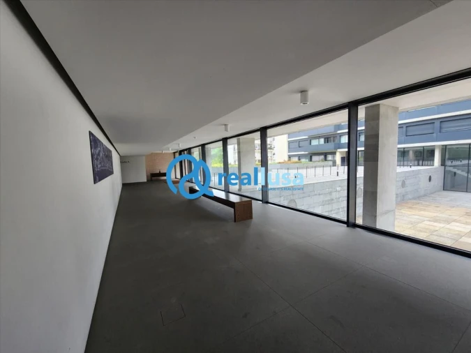 Apartamento T4 para Venda em Mafamude e Vilar do Paraíso Foto 18