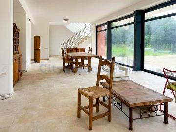 Moradia T4 para Venda em Castro Marim