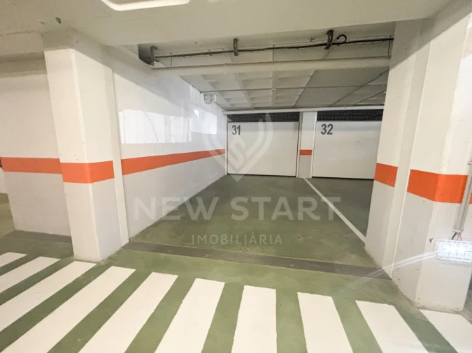 Apartamento T2 para Venda em Olhão Foto 18